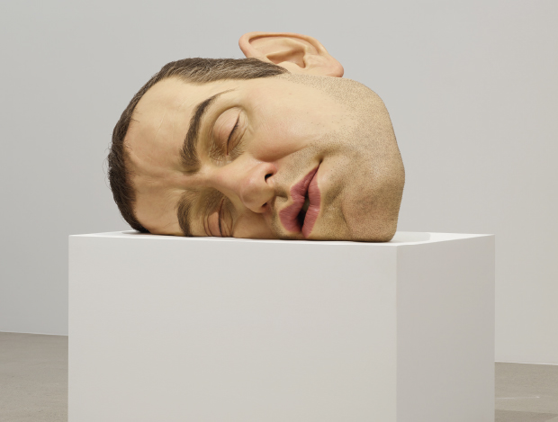  ,   ǰ 